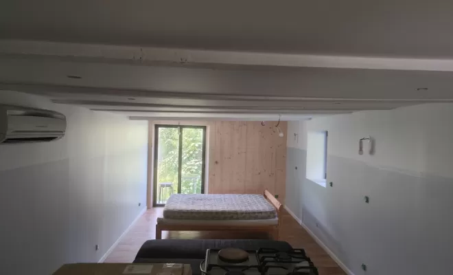Rénovation complète d'un studio à La Chapelle , Albertville, FOURNIER MULTISERVICES